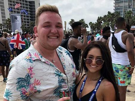 Video: College student in bikini climbs a flagpole in Texas beach… watch what happened next!