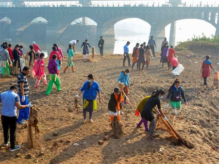 Cleanliness is next to Godliness? Not always