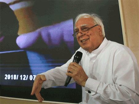 Demonetisation biggest scam, agencies don't take action, claims Congress