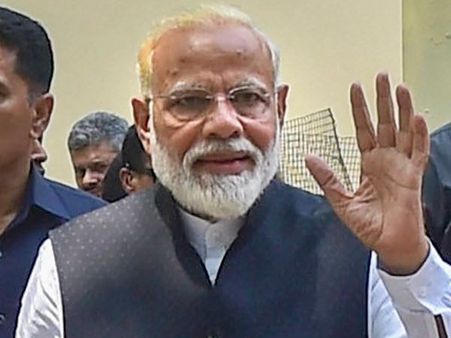 50 Hyderabad farmers to take on Narendra Modi at Varanasi