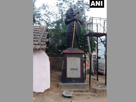 Tamil Nadu: Periyar statue vandalised in Pudukkottai
