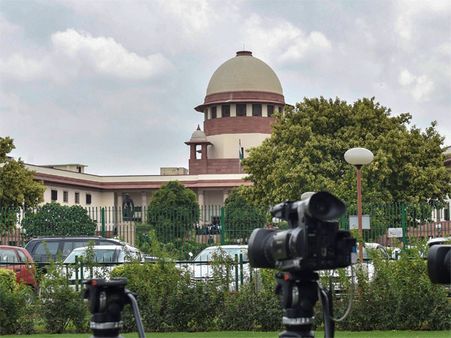 Lok Sabha polls: SC directs EC to increase random checking of VVPAT slips