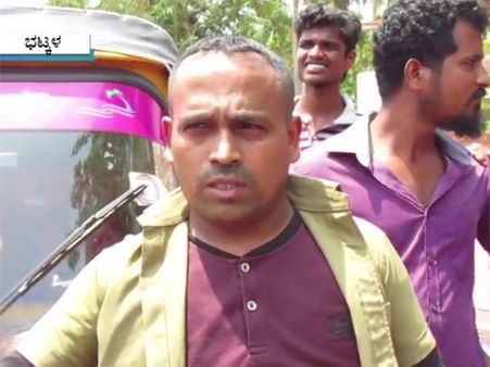 This Auto driver is offering free rides to celebrate Modi's swearing-in