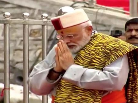 On his fourth visit to Kedarnath, PM Modi offers prayers at temple shrine