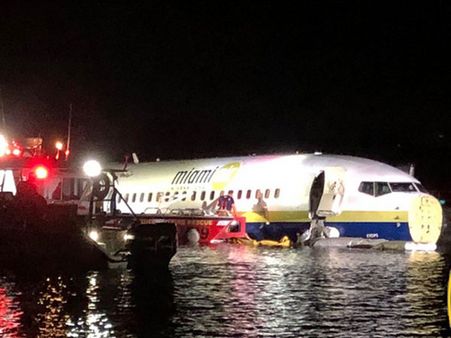 Plane with 136 goes into Florida river, no casualties