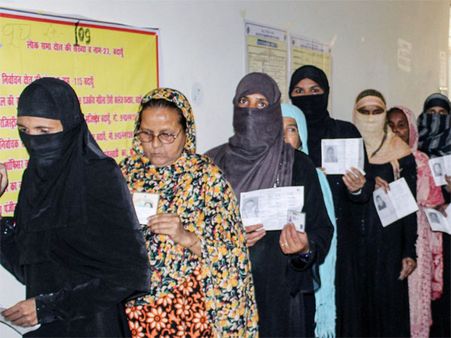 Purdha clad women should remove veil at polling booth says CPM leader