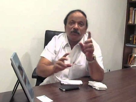 Karnataka rebel Roshan Baig hails PM Modi's 'minorities' remark