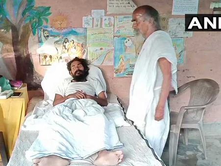 Save Ganga: Swami Aatmabodhanand breaks 194 day-long fast after assurance from NMCG