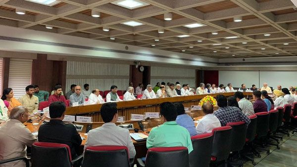 Narendra Modi chairs all-party meeting at Parliament ahead of Budget Session