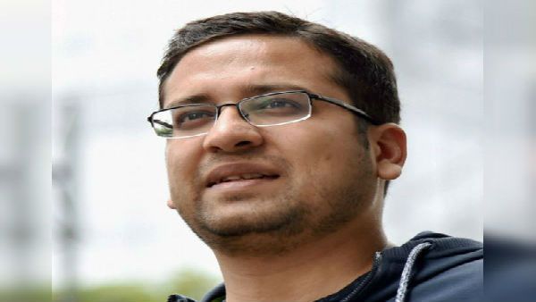 'Binny Bansal sells Flipkart shares worth Rs 530 cr to Walmart'