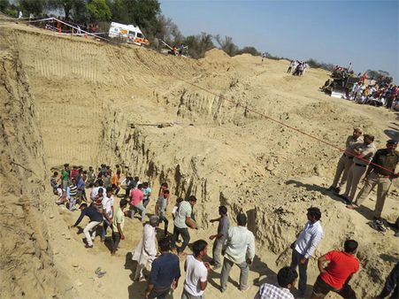 Punjab; 92 hours on, two-year-old child still stuck in 150-ft- borewell in Sangrur