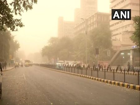 Dust storm hits Delhi, operations at IGI airport resume after brief halt