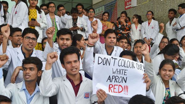 Hospital services in K'taka hit as doctors protest