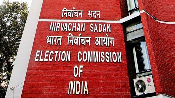 Will endanger life if Lavasa’s dissent notes are revealed: EC