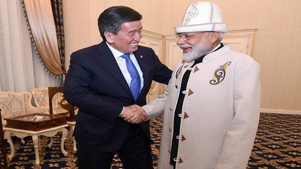 PM Modi gets Kalpak, Chapan, Samovar as gifts: What are these?