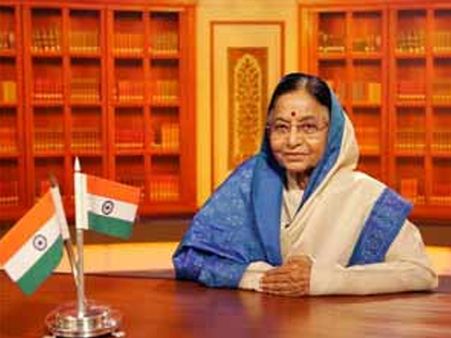 Bill Gates, Saravapalli Radhakrishnan and now Pratibha Patil gets this Mexican honour