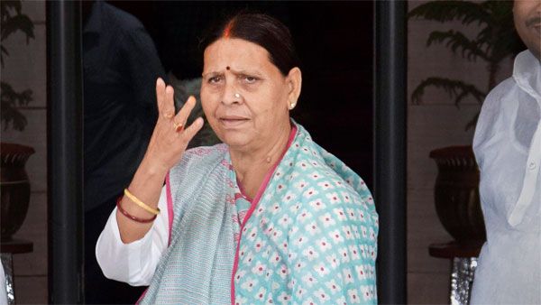 ‘Aapke ghar pe hai’: Rabri Devi loses her cool as journalists question Tejashwi Yadav’s whereabouts