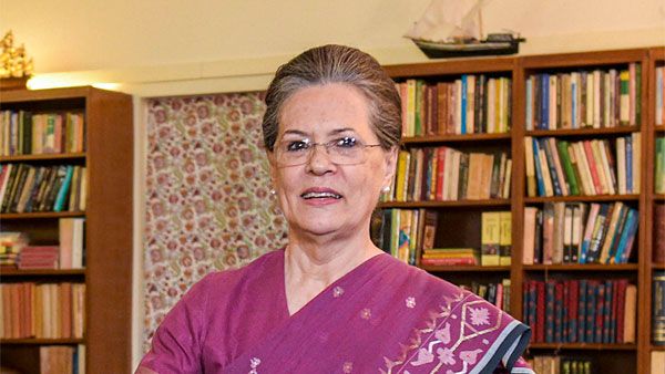 Congress top brass discuss strategy for PM Modi's June 19 meeting