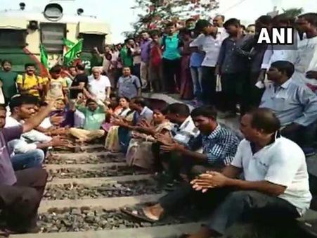 WB Political Violence: BJP observes 'Black Day' across the state