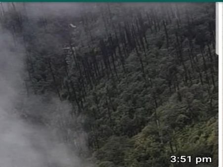 IAF airdrops personnel to look for An-32 crash survivors in Arunachal