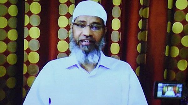 Zakir Naik gets an ultimatum: Show up or face the consequences