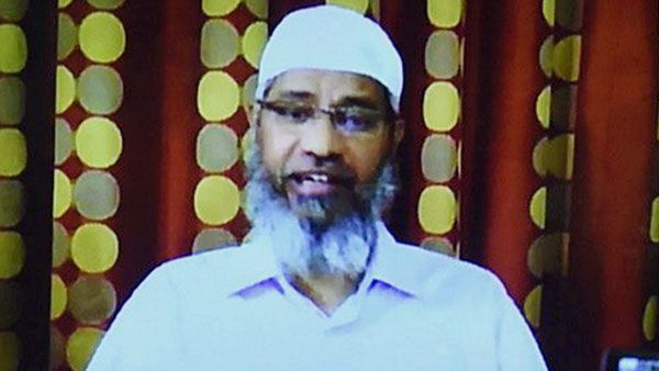 Malaysian authorities set to question Zakir Naik for racially charged comments
