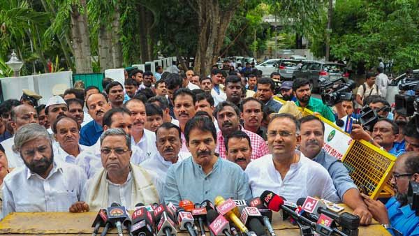 Karnataka: Congress initiates backchannel negotiations to persuade disgruntled MLAs