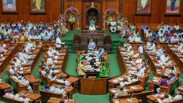 With rebels remaining firm, who is Congress-JD(S) counting on to win trust vote