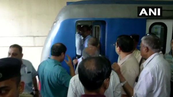 Safety Commissioner Railways inspected the metro train where man died in Park street