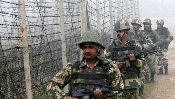 Amidst troop build up, Intel detects presence of 300 terrorists along Indo-Pak border