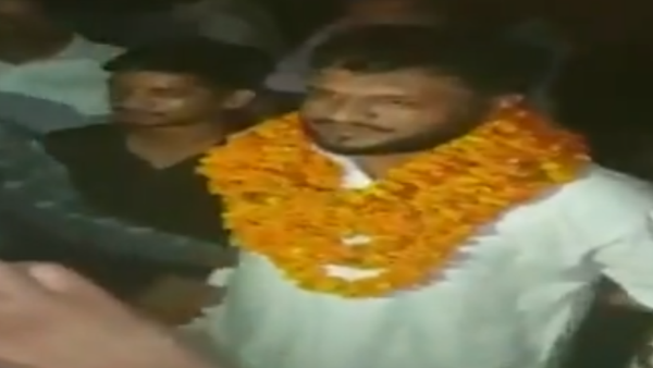 Out on bail, Bulandshahr violence accused gets hero welcome