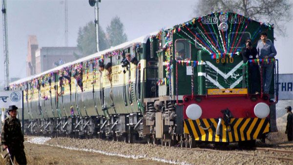 Samjauta Express arrives in India from Pakistan