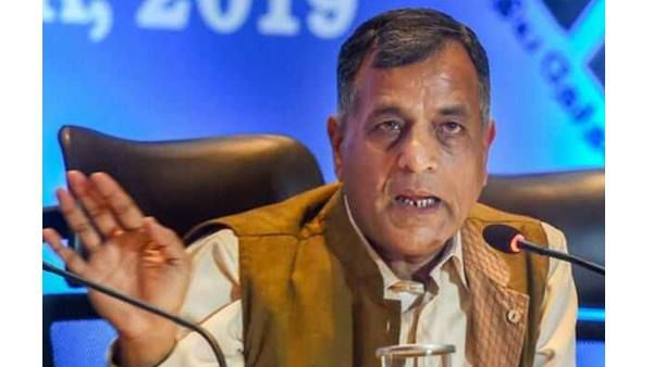 Election Commissioner Ashok Lavasa’s wife under IT dept lens