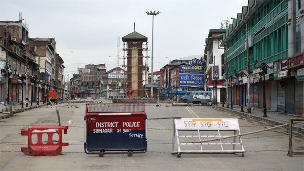 Curfew imposed in Kishtwar after rifle is snatched from PSO