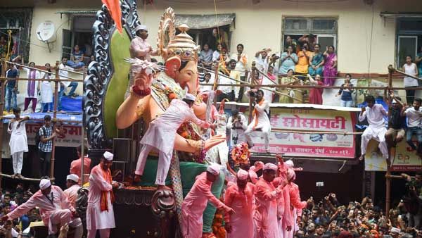 Ganesh Visarjan 2019: Detail guide on road diversions, which route to avoid