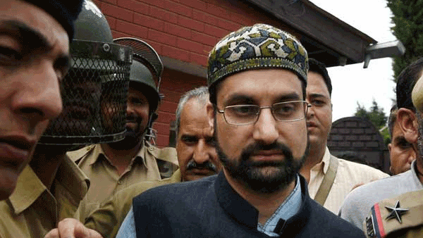 J&K: Political leaders begin signing bonds to secure release, assure not to indulge in politics