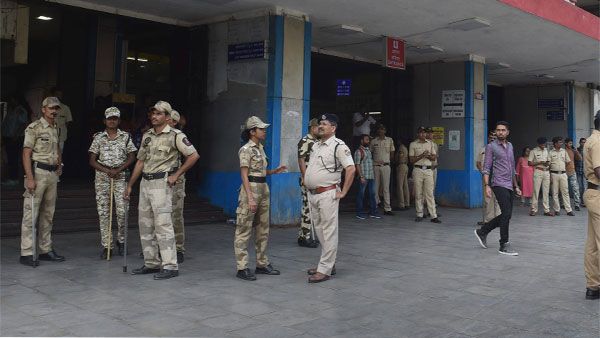 Security increased at Railway Stations following Jaish-e-Mohammad threat