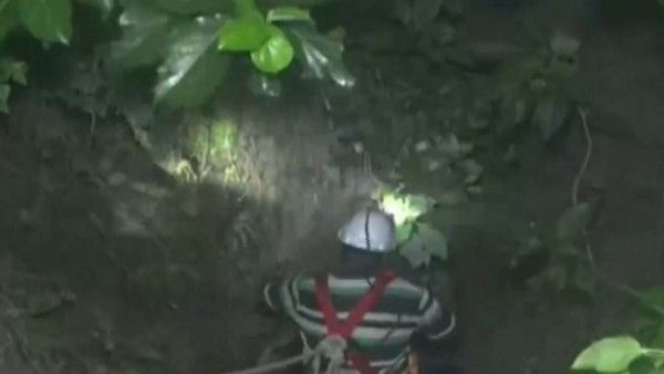 3 persons trapped in Kulti coal mine in West Bengal