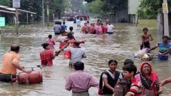 Fact Check: No, this video of a family getting washed away is not from Assam floods