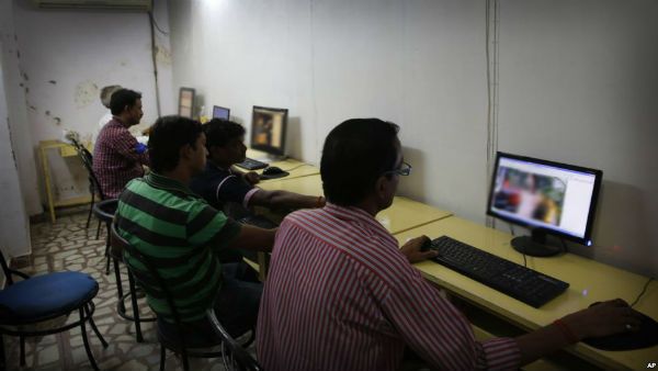 Kerala: 12 arrested for circulating nude pics of children through social media