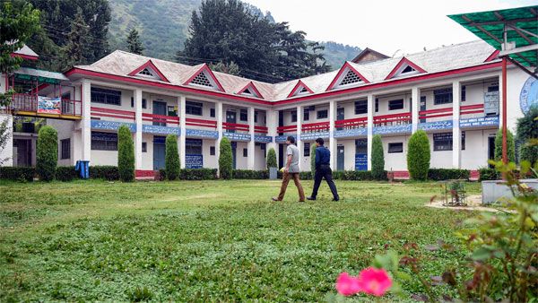 Efforts to re-open colleges in Valley fail after students don’t report