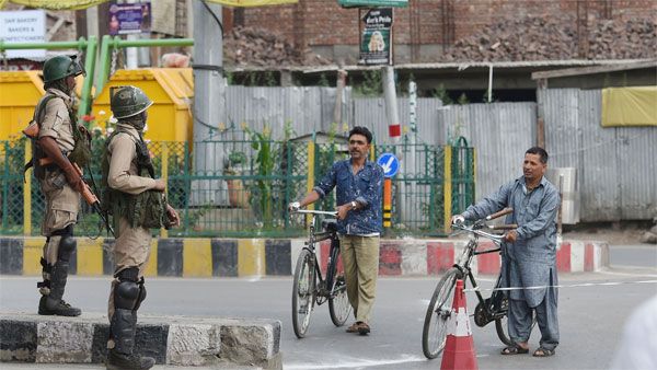 BSNL postpaid mobile services to be restored first in Jammu and Kashmir