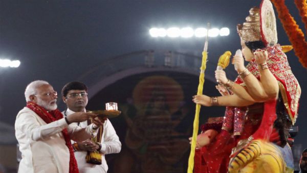 Watch: Modi performs 'aarti' of Goddess Amba, visits 'garba' venue