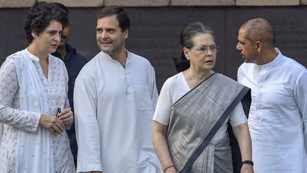 How much money does govt save by withdrawing SPG cover to Gandhi family