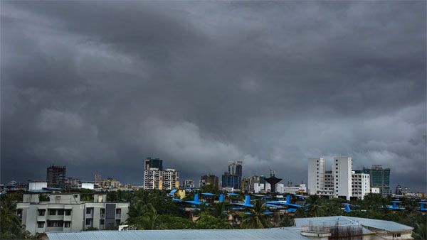 Mumbai rains trends on Twitter as cyclone Maha fizzles out