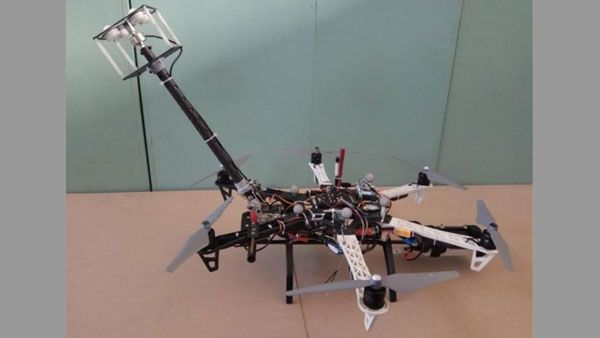 Flying Robot will now clean glass curtain walls of skyscrapers