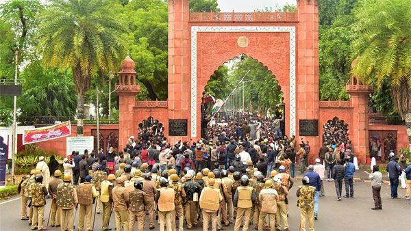 Tension continues around AMU: 26 people released