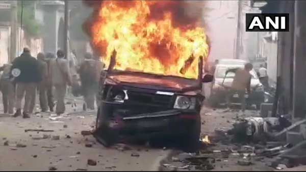 Anti-CAA protest: Police vehicle torched, internet services suspended in Bulandshahr