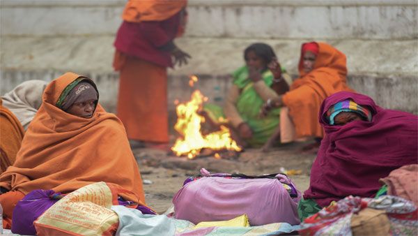 Record cold spell continues in Delhi, night temperature to fall further