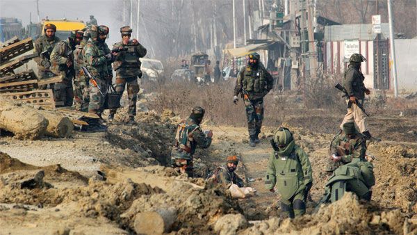 IED defused, major terror strike averted along LoC
